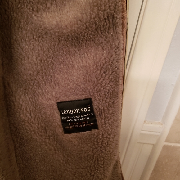 London Fog 3/4 length coat - Picture 5 of 9